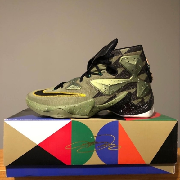 Lebron all star size 13 - Picture 6 of 9